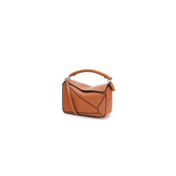 LOEWE Mini Puzzle bag in classic calfskin