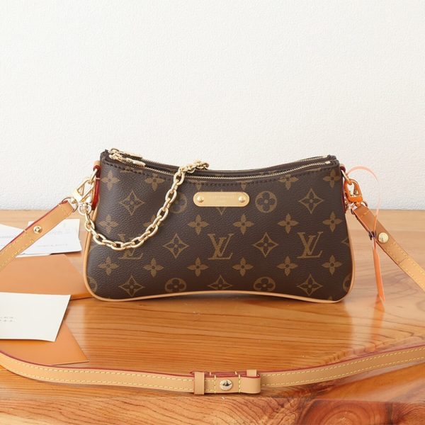 LV Liv Pochette - Image 2