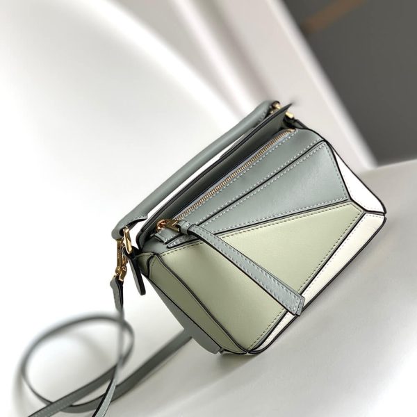 LOEWE Mini Puzzle bag in classic calfskin - Image 2