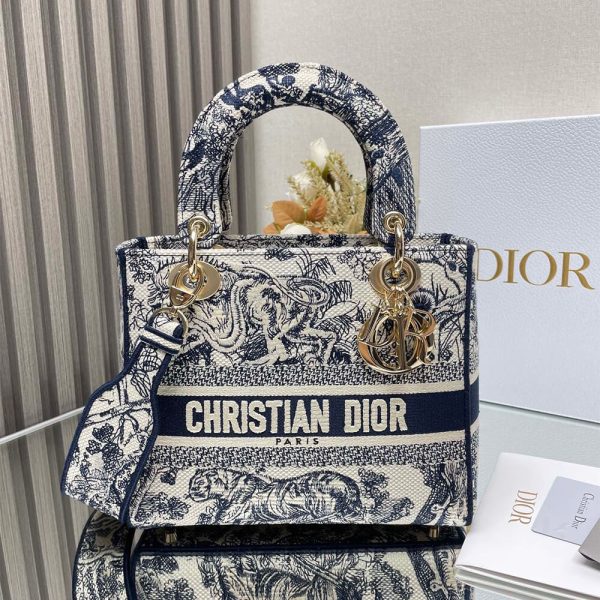 Dior Medium Lady D-Lite Bag - Image 2