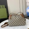 GG Emblem small shoulder bag - Image 2