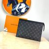 LV Pochette Voyage MM - Image 2