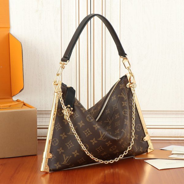 LV Lucky Trunk - Image 3