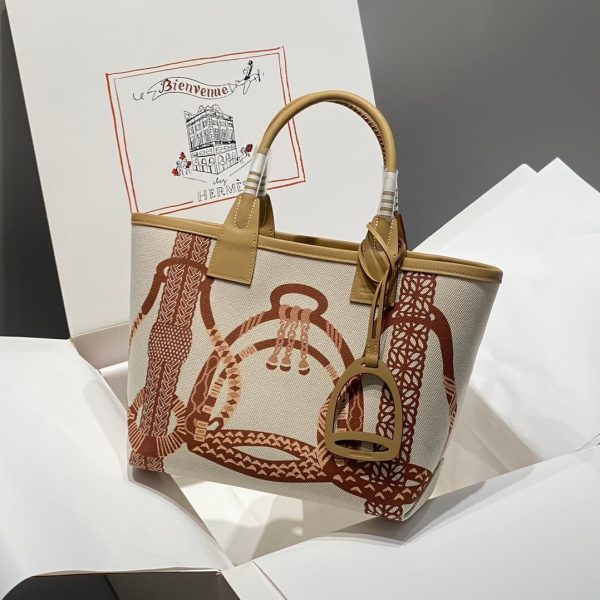 Hermes Steeple 28 bag(high-end grade) - Image 3