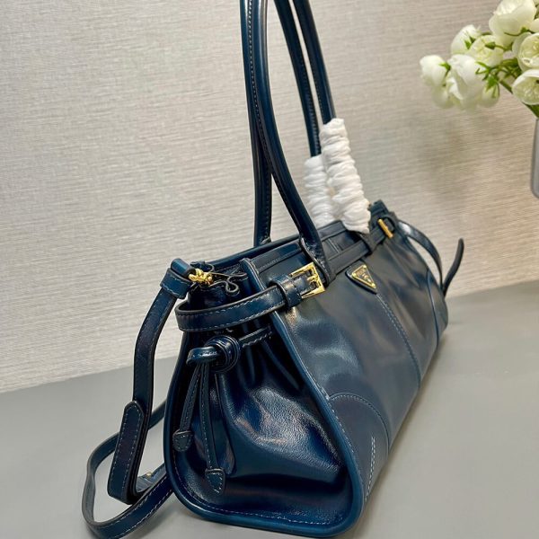 Prada Medium leather handbag(high-end grade) - Image 3
