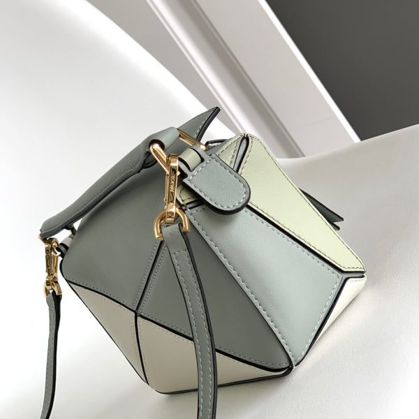 LOEWE Mini Puzzle bag in classic calfskin - Image 3