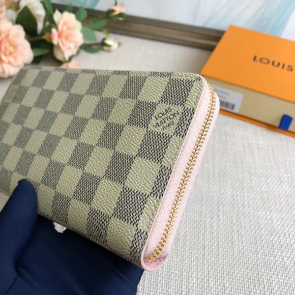 LV Zippy Wallet - Image 3