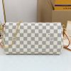 Louis Vuitton Favorite MM - Image 3
