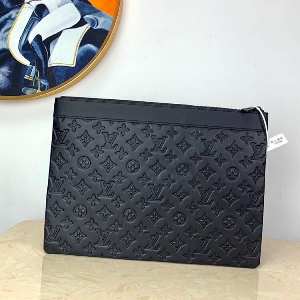 LV Discovery Pochette - Image 3