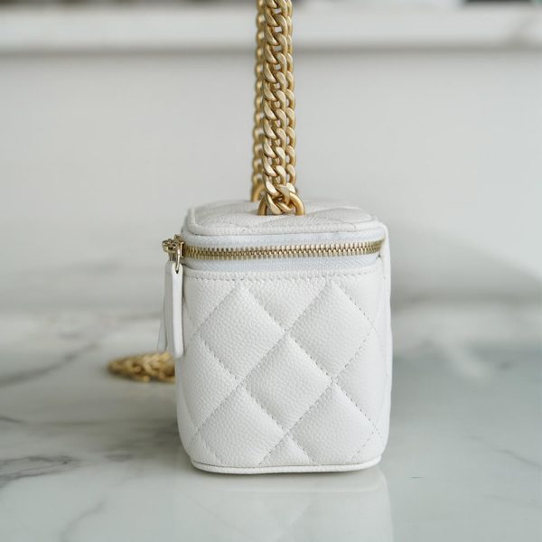Chanel small gold ball makeup bag - Image 3