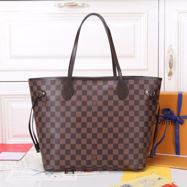LV Neverfull MM - Image 4