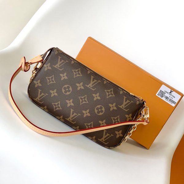 LV Pochette Accessoires - Image 4