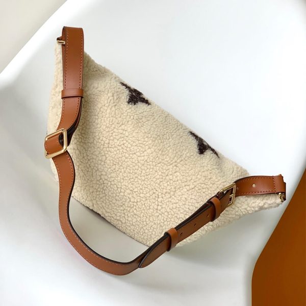 LV BUMBAG waist bag(high-end grade) - Image 4