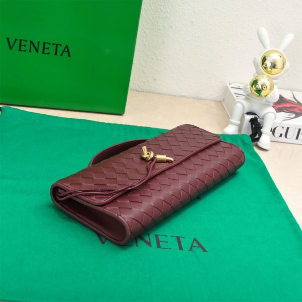 Bottega Veneta Andiamo Clutch(HIGH-END GRADE) - Image 4