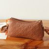 LV Liv Pochette - Image 4