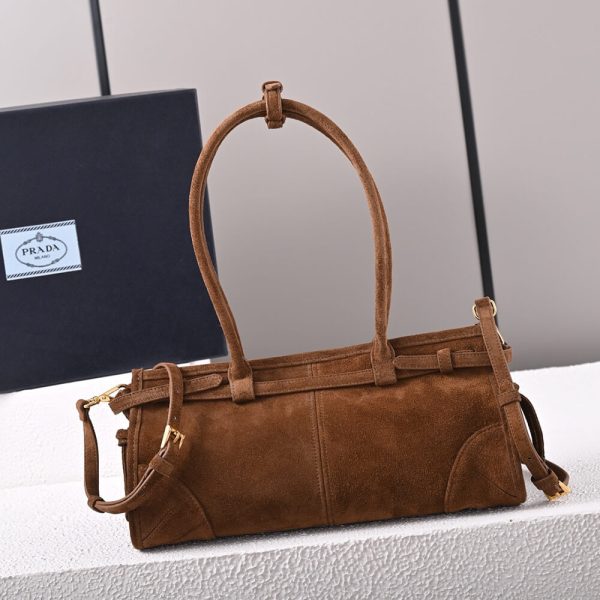 Prada Medium leather handbag(high-end grade) - Image 4