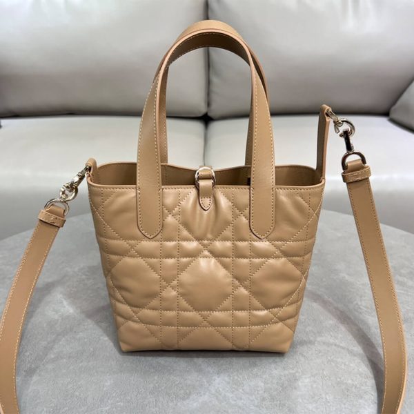 Small Dior Toujours Vertical Tote Bag - Image 4