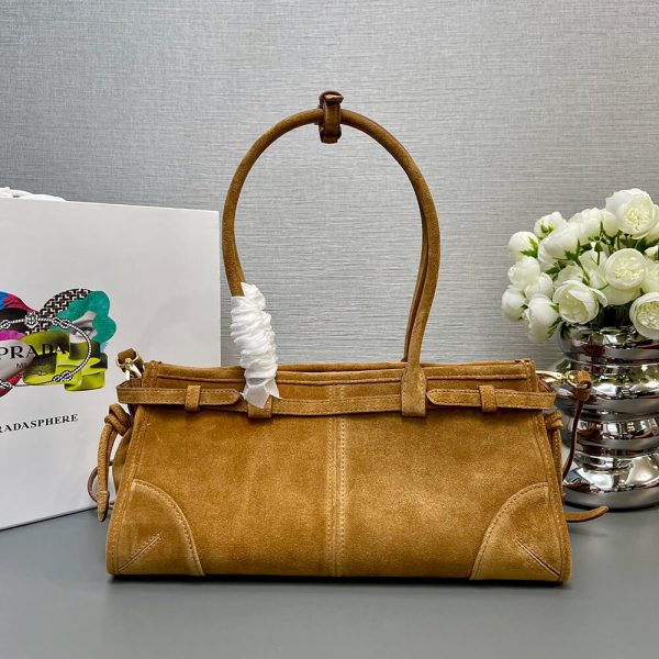 Prada Medium leather handbag(high-end grade) - Image 4