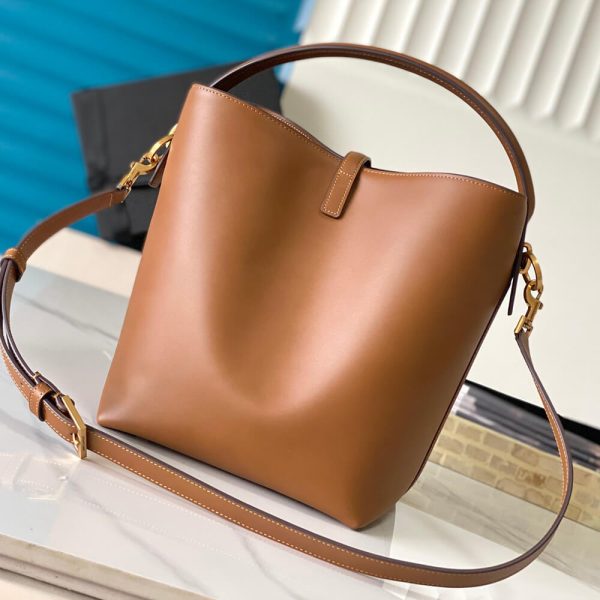 YSL LE 37 in shiny leather - Image 4