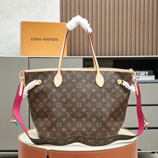 LV Neverfull Bandouliere Inside Out MM - Image 4