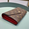Louis Vuitton Sarah Wallet - Image 4
