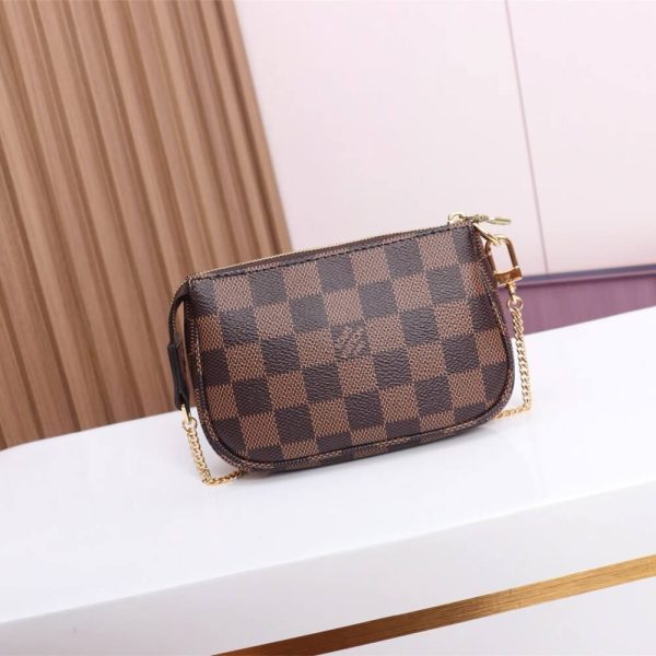 LV Mini Pochette Accessoires - Image 4