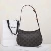 CELINE TILLY medium bag in shiny calf leather - Image 4