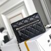 Chanel MINI WALLET ON CHAIN - Image 4