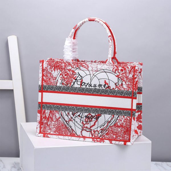 SMALL DIOR BOOK TOTE - Image 4