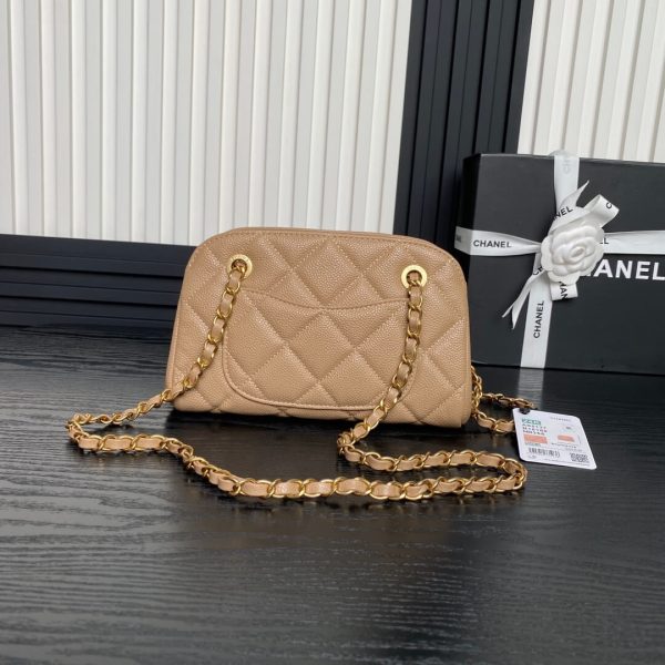 Chanel Small bowling bag - Image 4