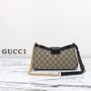 GG PADLOCK SMALL SHOULDER BAG - Image 4