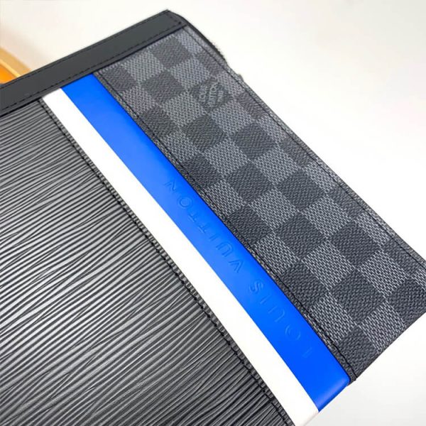 LV Pochette Voyage MM - Image 4