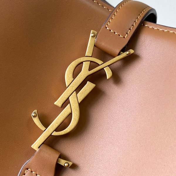 YSL LE 37 in shiny leather - Image 5
