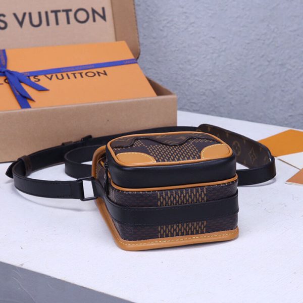 Nano Amazone Messenger Bag - Image 5