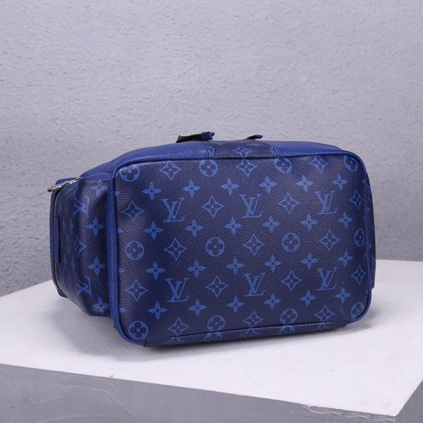 Louis Vuitton Outdoor Backpack - Image 5