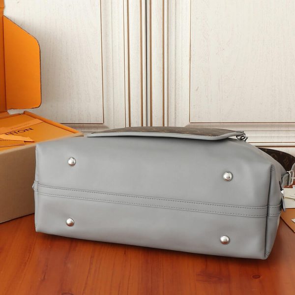 LV CarryAll Vibe MM - Image 5