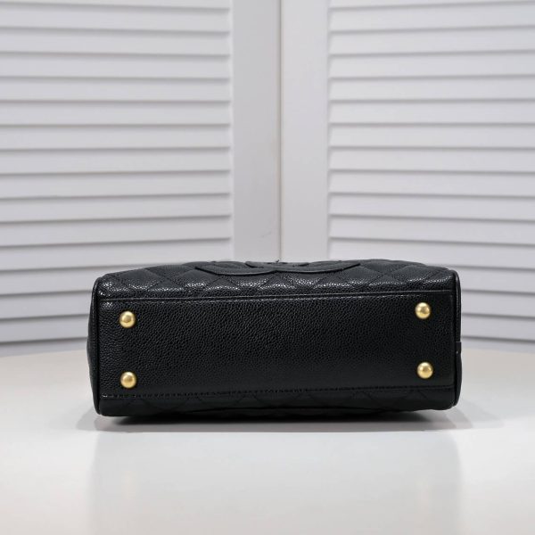 CHANEL Medium Vintage Boston Bag - Image 5