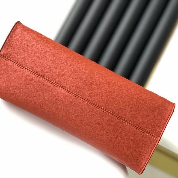 Louis Vuitton ONTHEGO MM - Image 5