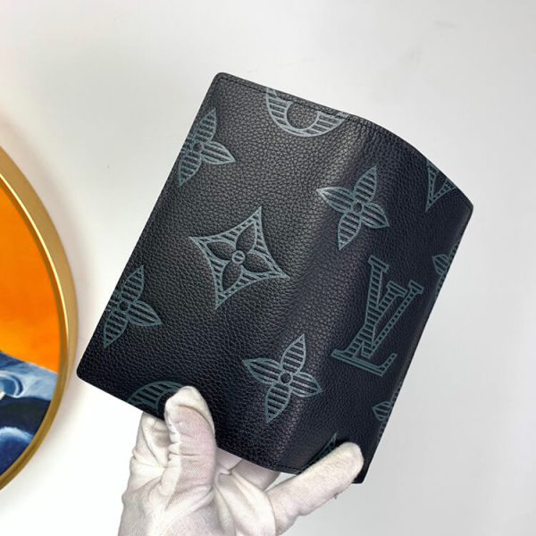 LV Brazza Wallet - Image 5