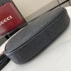 GG Emblem small shoulder bag - Image 5