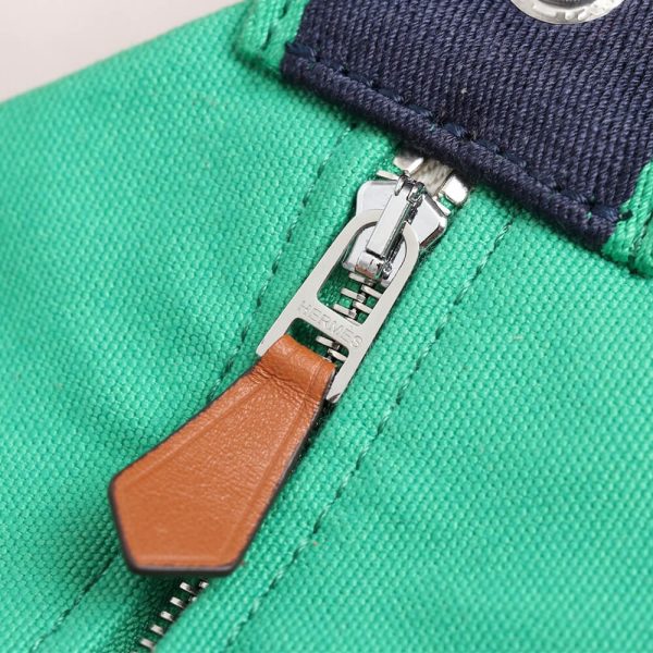 Hermes toiletery bag - Image 6