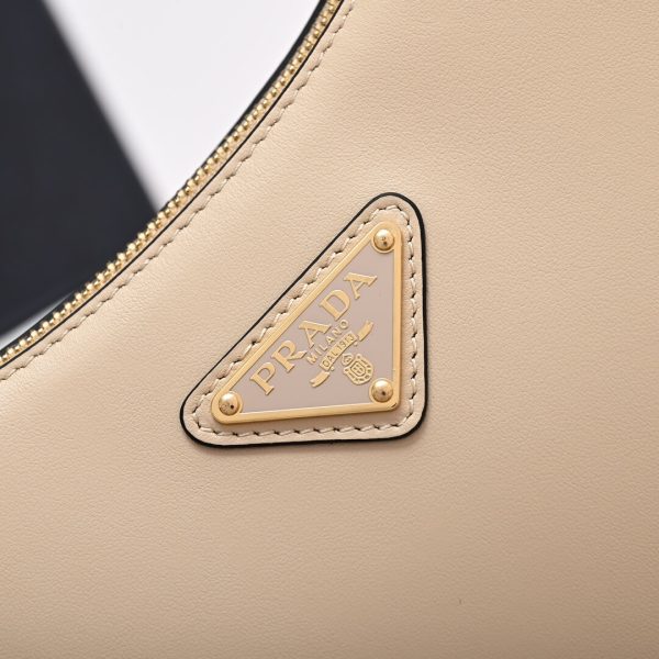 Prada Arqu? small leather shoulder bag - Image 6