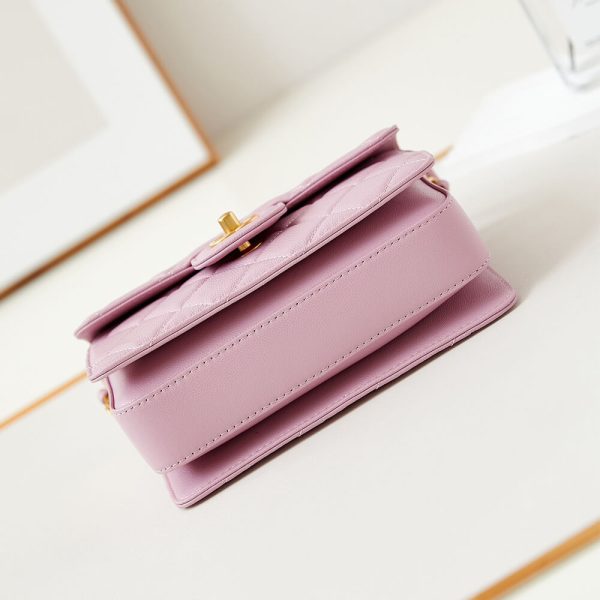 Chanel Small Handbag(high-end grade) - Image 6