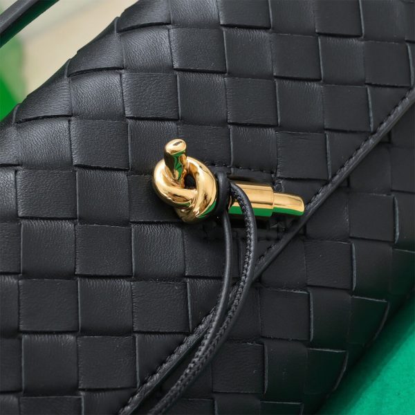 Bottega Veneta Andiamo Clutch(HIGH-END GRADE) - Image 6
