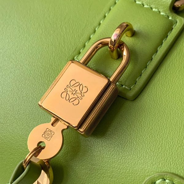 LOEWE Amazona 23 Cropped bag in nappa calfskin(HIGH-END GRADE) - Image 6