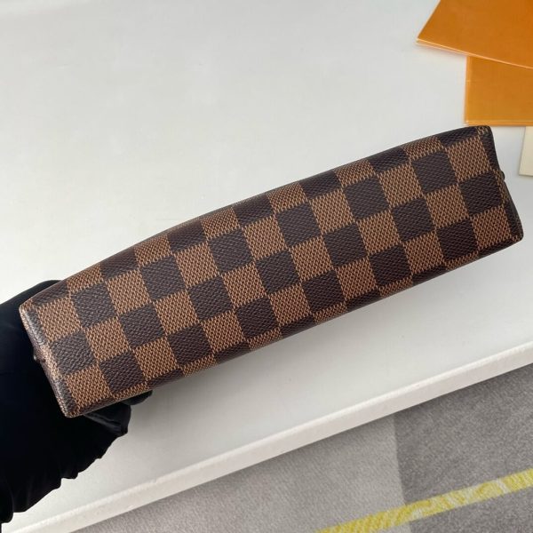 LV Cosmetic Pouch MM - Image 6