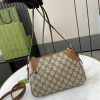 GG Emblem small shoulder bag - Image 6