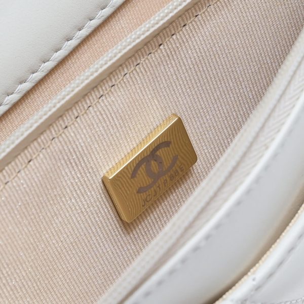 Chanel classic chain wallet - Image 7