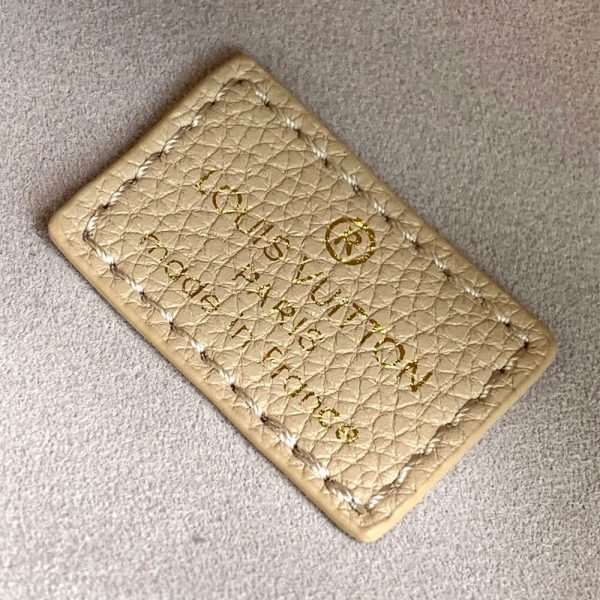 LV On My Side PM - Image 7