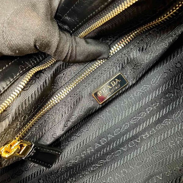 Prada Medium leather handbag(high-end grade) - Image 7